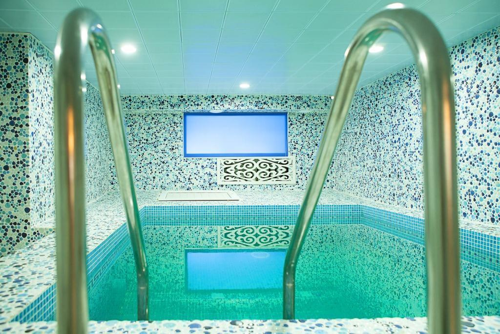 Hotel Topaz アスターナ エクステリア 写真