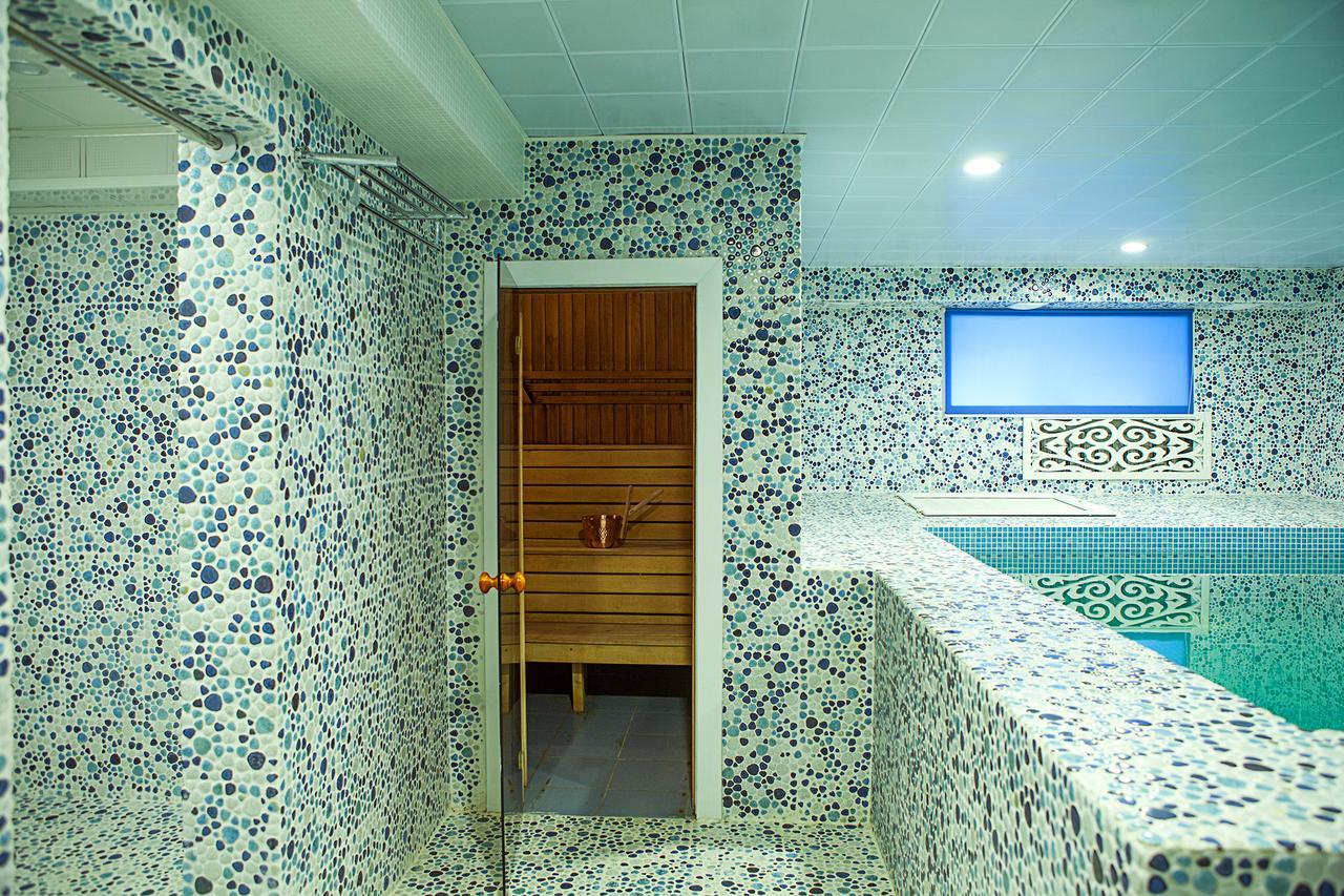 Hotel Topaz アスターナ エクステリア 写真